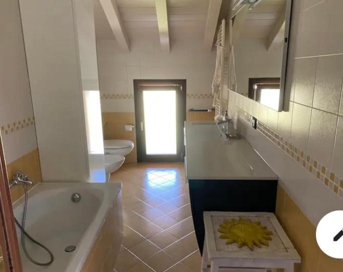 Stupendo Appartamento Mozzo Exteriör bild